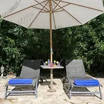 Logis La Bastide Des Monges 3* Nyons