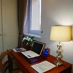 Hotel Logis La Bastide Des Monges 3*