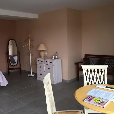 Logis La Bastide Des Monges ホテル 3*