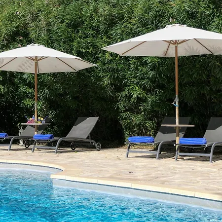 ホテル Logis La Bastide Des Monges