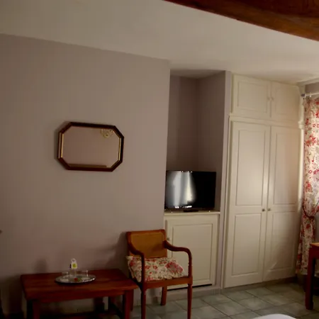 Logis La Bastide Des Monges