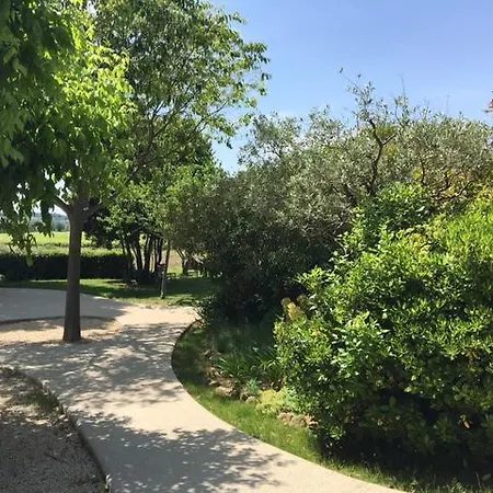 ホテル Logis La Bastide Des Monges