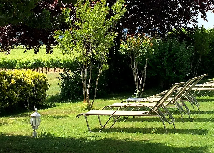La Bastide Des Monges Hotel