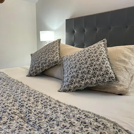 Logis La Bastide Des Monges Hotel Nyons