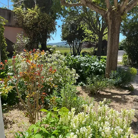 Logis La Bastide Des Monges Nyons