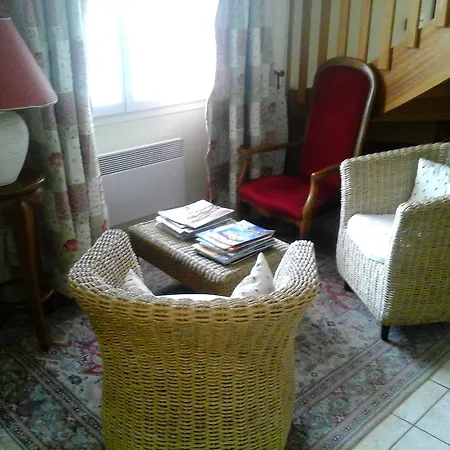 Logis La Bastide Des Monges Nyons