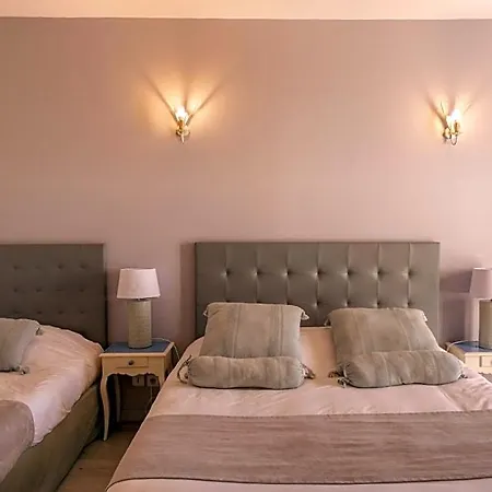 Logis La Bastide Des Monges 3* نييون