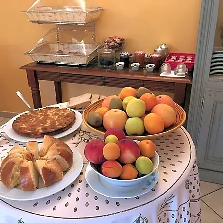 Logis La Bastide Des Monges Nyons