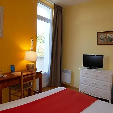 Logis La Bastide Des Monges Nyons