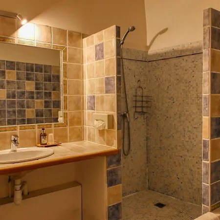Logis La Bastide Des Monges 3*