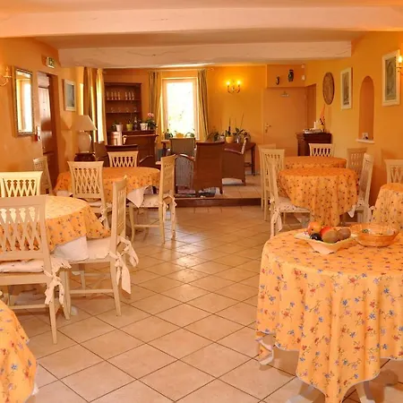 Logis La Bastide Des Monges Nyons