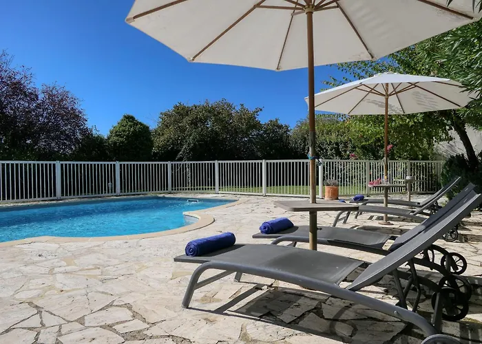 Logis La Bastide Des Monges Hotel 3*