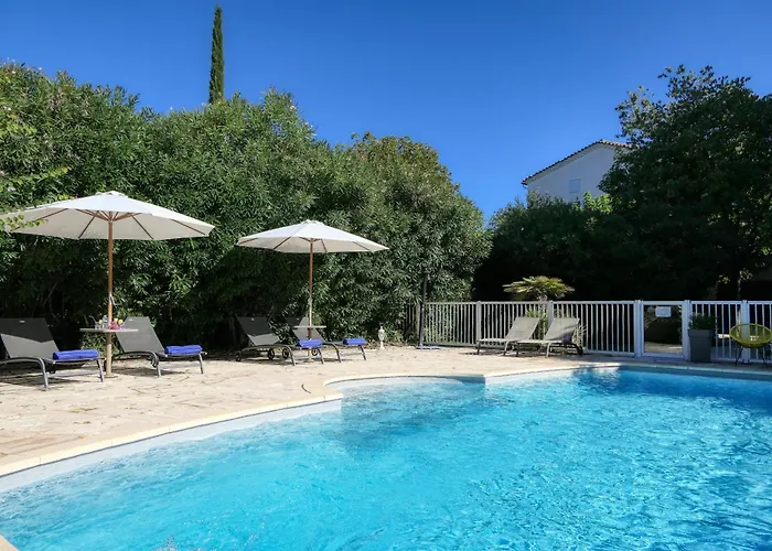 Logis La Bastide Des Monges 3*